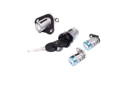 Комплект замків DAEWOO LANOS DECARO DE.96213542