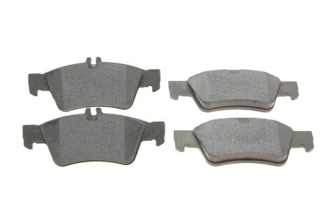 Комплект тормозных колодок Delphi LP1868