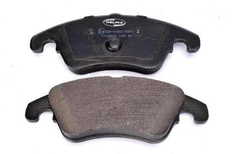 Комплект гальмівних колодок з 4 шт. дисків Delphi LP2099