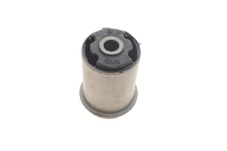 Сайлентблок балки (задньої) Opel Kadett E 84-94/Vectra A 88-95 UA63 Delphi TD484W
