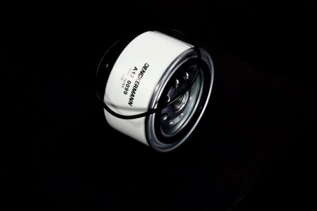 Фільтр паливний CHRYSLER VOYAGER 2.5 TD 96-01 C.I.U Denckermann A120099