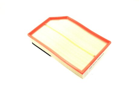 Фільтр повітряний VOLVO XC 70,90 2.4-3.2 D 02- Denckermann A141310