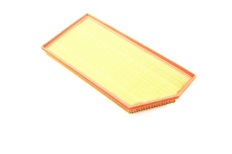 Фільтр повітряний MB C, E, S 1.8-4.0d 16- C.I.U Denckermann A146936