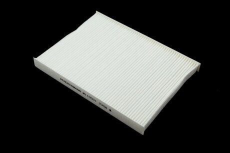 Фільтр салону SKODA OCTAVIA 96-, VW GOLF III Denckermann M110001