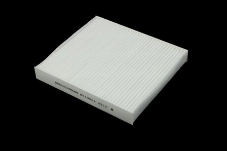 Фільтр салону NISSAN ALMERA 00-, PRIMERA 02- Denckermann M110062