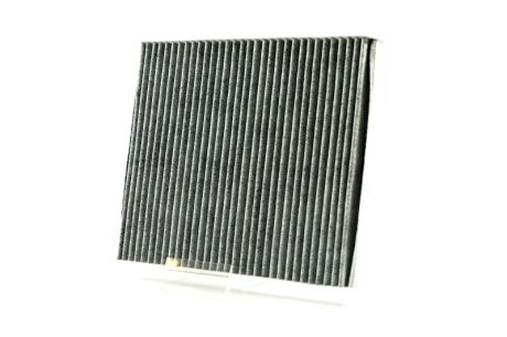 Фільтр салону SKODA FABIA 99-, ROOMSTER 06-, AUDI A2, VW POLO 02- вугільний Denckermann M110115