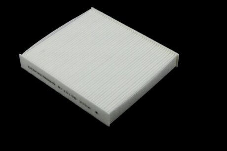 Фільтр салону FORD FOCUS II 04- VOLVO S40 04- Denckermann M110138