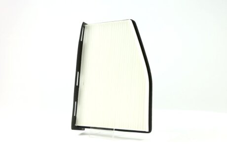 Фільтр салону VW GOLF V 03-, PASSAT 05-, SKODA OCTAVIA 04- Denckermann M110376