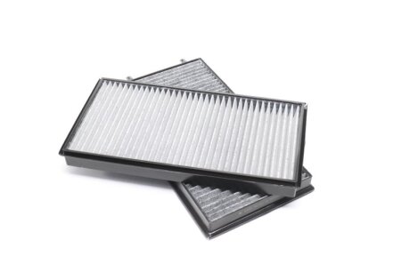 Фільтр салону BMW 7 (E65, 66, 67) 01- вугільний (2шт.) Denckermann M110672K