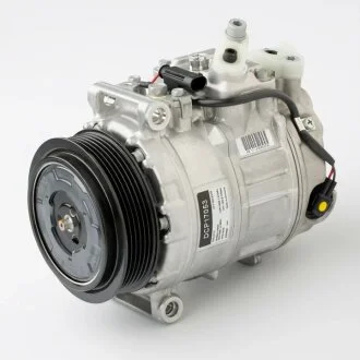 Компрессор кондиционера MERCEDES W203 C CLASS (203) C200 CDI 646962 04-03 > 02-07 7SEU17C R134A DENSO DCP17053