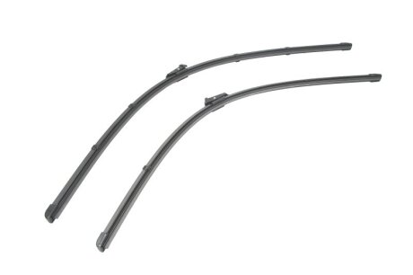 Щітка склоочисника К-Т БЕСКАРКАСНЫЙ 800/700 MM / LHD / OPEL ZAFIRA TOURER (11-), PEUGEOT 3008 (09-) -ua DENSO DF-047