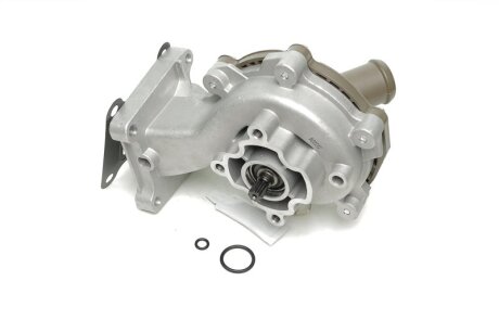 Насос водяний FORD C.I.U DOLZ F149CT