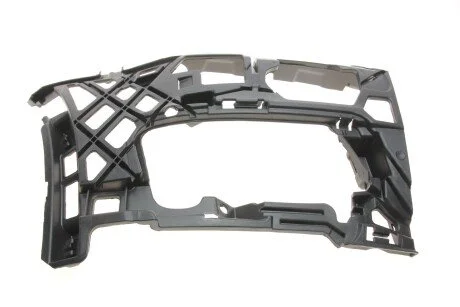 Кронштейн кріплення бампера (переднього/R) VW Golf VII 12-20 (opt-om) DPA 88071622602