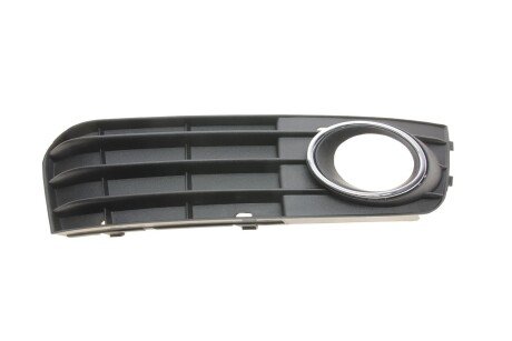 Вставка бампера (під протитуманку) Audi A4 07-15 (R) (opt-om) DPA 88071820302