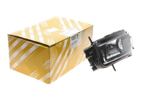 Фара протитуманна VW Caddy IV 15-20 (R) (opt-om) DPA 89411784102