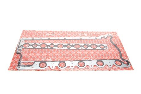 Комплект прокладок двигуна ELRING 076.790