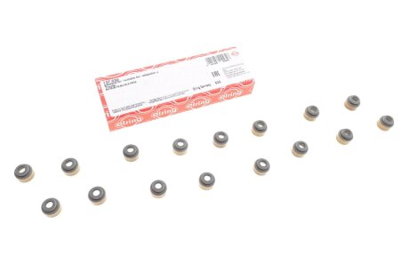 Комплект сальників клапанів 16 шт Hyundai/Kia/TOYOTA 6x10,8/13,6x10,3 C.I.U ELRING 137.030