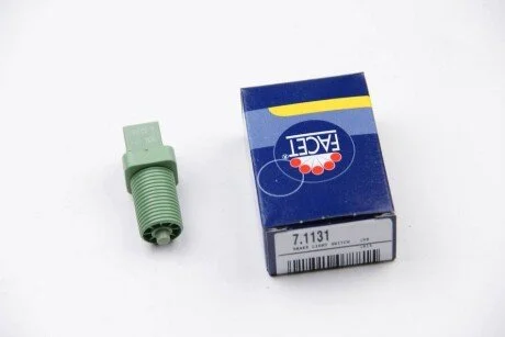 Датчик стоп-сигналу Megane/Scenic 96-03 (7.1131) Facet FACET 71131