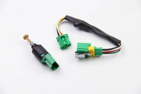 Вмикач сигналу стоп FACET 7.1213K