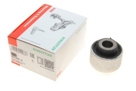 Сайлентблок важеля RENAULT FLUENCE, MEGANE III, SCENIC III 08 перед. міст C.I.U FAG 829 0422 10