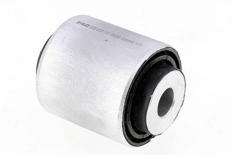 Сайлентблок важеля (заднього/знизу/ззаду/всередині) BMW 5 (E60/E61) 04-/6 (E63) 05-/X5 (E (opt-om) FAG 829 0588 10