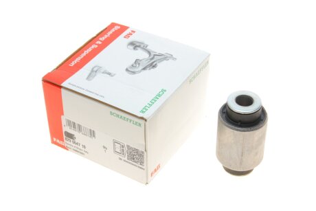 Сайлентблок важеля (переднього/знизу) Alfa Romeo 159/Brera/Spider 05-11 (opt-om) FAG 829 0647 10