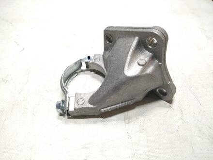 Кронштейн кріплення підвісного підшипника піввісь Renault Master III (10-) FAST FT28014