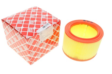 Фільтр повітряний Citroen Berlingo/Peugeot Partner 1.8/1.9D 96- (opt-om) FEBI BILSTEIN 30352