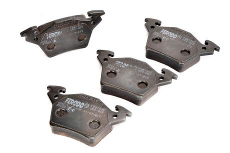Колодки гальмівні дискові ЗАДН MERCEDES V CLASS, VITO 97-03 -ua FERODO FVR1305