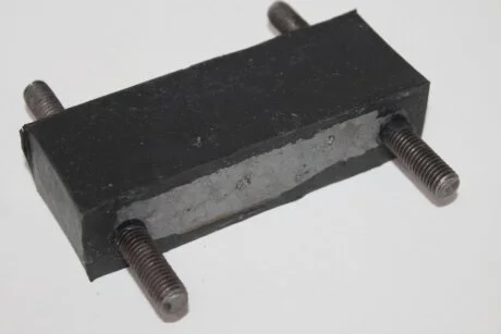 Подушка двигателя задн. (КПП) Газель,Волга (произ-во) Г.Николаев 24-1001050-Б