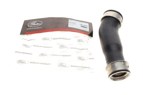Рукав повітрозабірника гумовий VW CALIFORNIA 2.5 TDI AXE/BPC 05/2007 - 11/2009 -ua Gates 09-0224