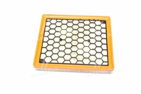 Фильтр воздушный (выр-во) GM 55560894