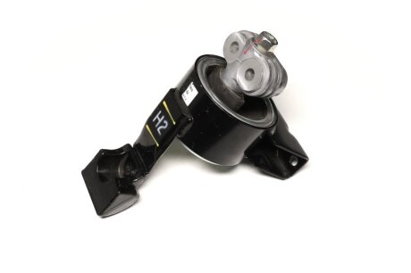 Опора двигуна GM 96550232