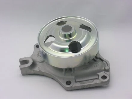 Насос водяной MAZDA (пр-во) GMB GWMZ-57A