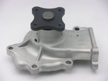 Насос водяной NISSAN (пр-во) GMB GWN-42A