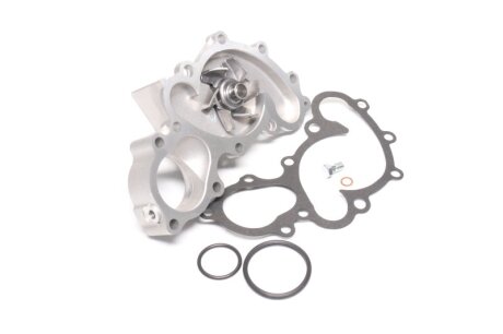 Насос водяний TOYOTA EWP02116A GMB GWT-71A