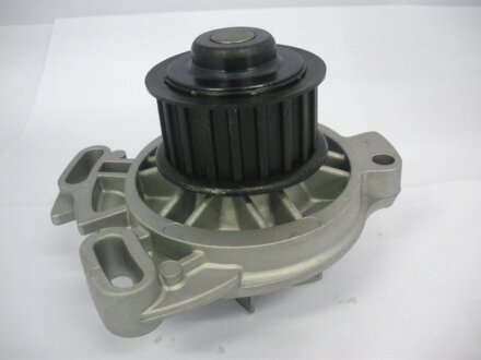 Насос водяний VW Crafter 30-50 06-/LT 28-35 90- 2.4D/2.5D GMB GWVW06A