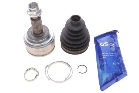 Шарнірний комплект приводного вала GSP 823125