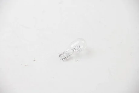 Лампа накаливания W16W 12V W2,1x9,5 d HELLA 8GA008246001