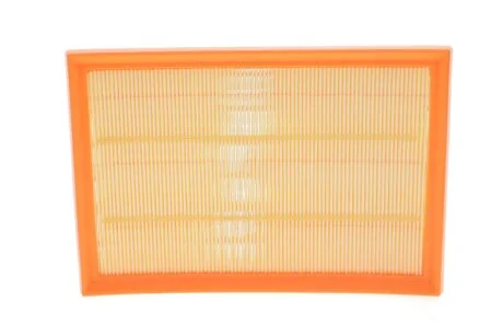 Фильтр воздушный FORD FOCUS II, C-MAX 1.4-2.0 03-10 (пр-во HENGST) HENGST FILTER E588L