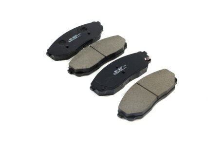 Колодка гальм. диск. KIA SORENTO 3.3 V6, 2.5CRDI 02 - передн. (SANGSIN) Hi-Q (SANGSIN) SP1153