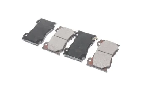 Колодки гальмівні дискові ПЕРЕДН NISSAN 370Z 3.7 06.09-,370Z ROADSTER 3.7 01/10- -ua Hi-Q (SANGSIN) SP1471