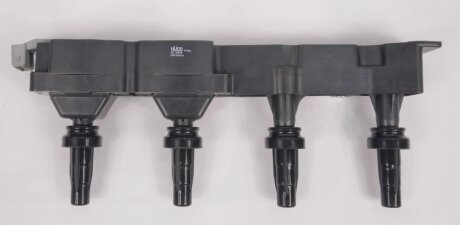 Котушка запалювання CITROEN BERLINGO C2 C3 C4 XSARA PEUGEOT 1007 206 207 307 308 PARTNER 1.6 16V 00-05 Huco 133819