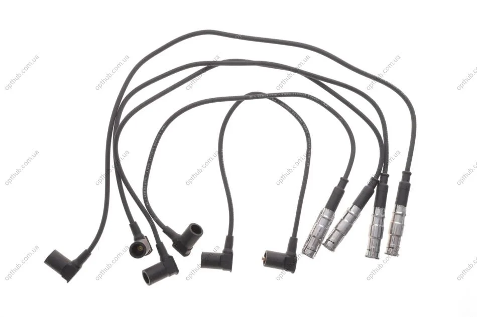 Комплект кабелей высоковольтных MB 190 W201 COUPE C123 C124 Huco 134755 (фото 1)