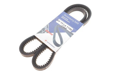 Ремінь генератора VW T2/MB W123 (13x1150) (opt-om) HUTCHINSON AV 13 La 1150