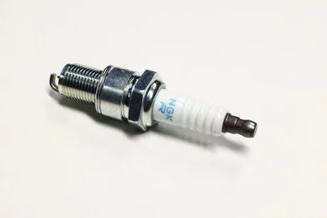 Свічка запалювання Hyundai/Kia/Mobis 1881811051