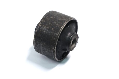 Сайлетблок важеля переднього Hyundai/Kia/Mobis 545841Y000