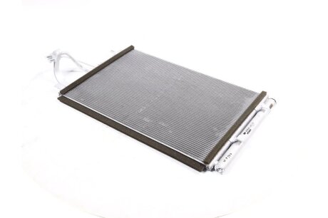 Радіатор кондиціонера Hyundai Elantra 11-/I30 12-/Kia Ceed/Cerato/K3 12- (Mobis) Hyundai/Kia/Mobis 976063X000