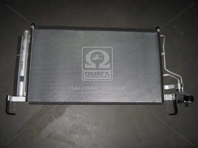 Радіатор кондиціонера Hyundai H-1 07-15 (вир-во Mobis) Hyundai/Kia/Mobis 976064H000 (фото 1)