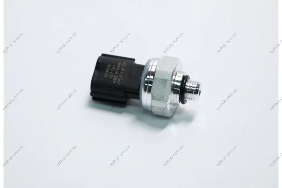 Датчик тиску кондиціонера (вир-во Mobis) Hyundai/Kia/Mobis 977211G000 (фото 1)